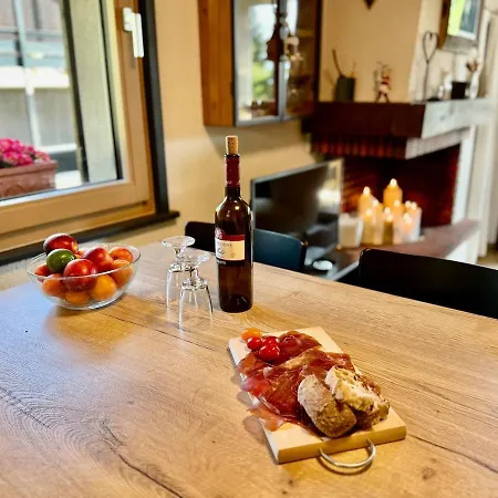 71 18 Les Lutins Alpe Des Chaux 4 People * גריון